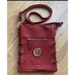 Dasein Red Crossbody Organizer Bag Multi Pocket Purse Gold Hardware